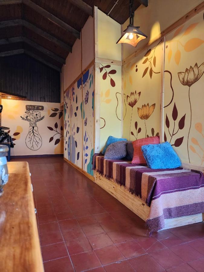 Hostel Cerro Torres Эль-Чальтен Экстерьер фото